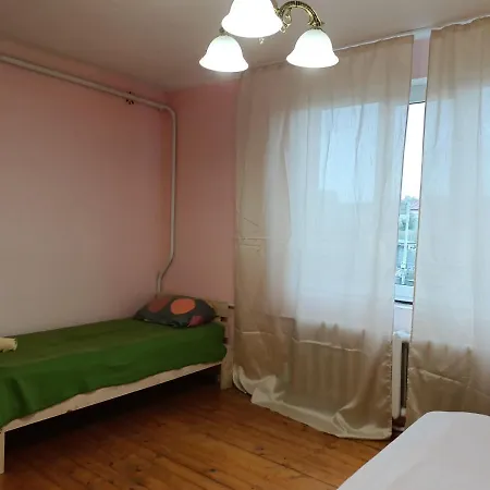 Krone Hostel *