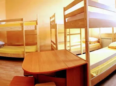 Krone Hostel *
